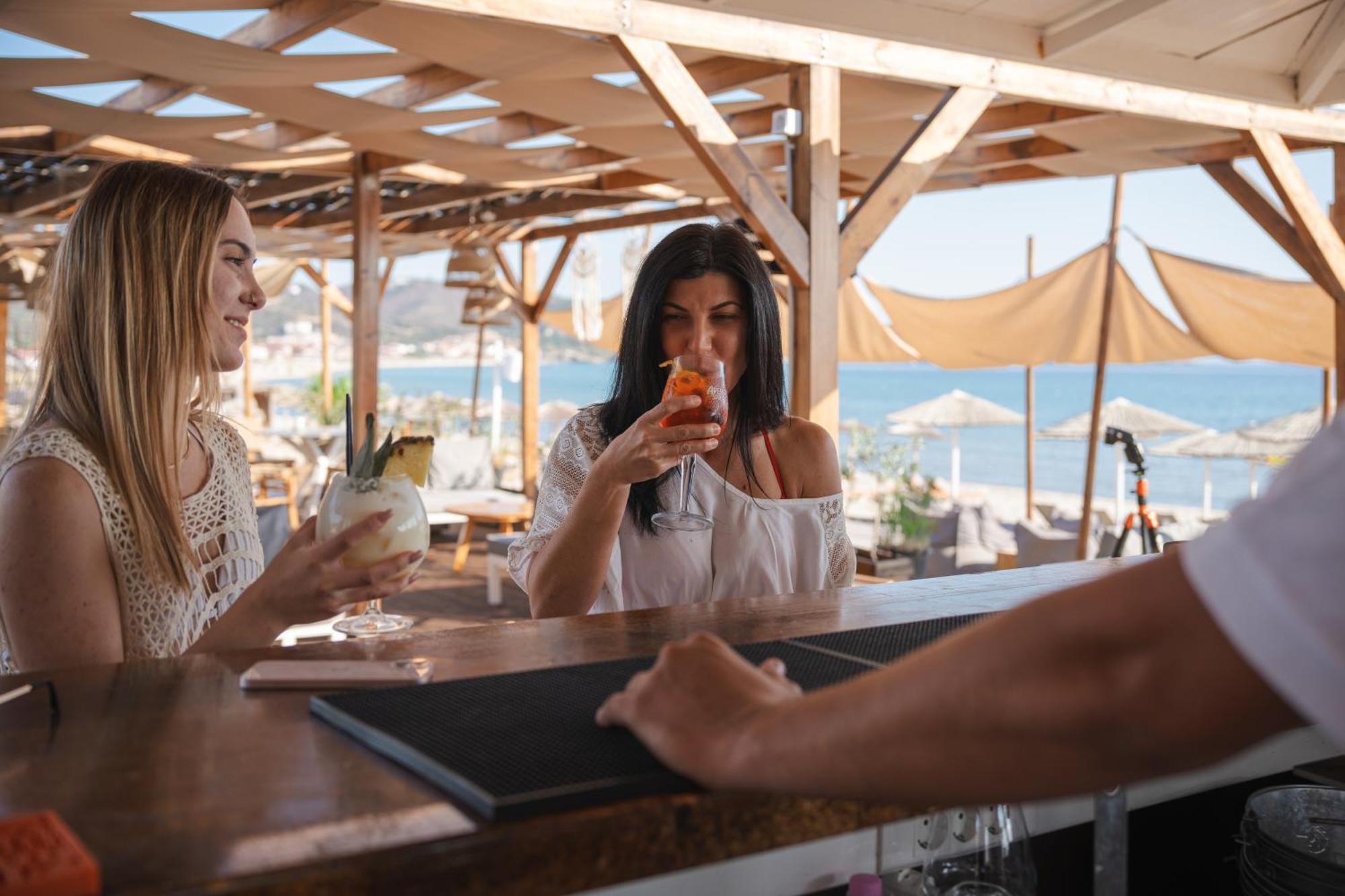 Hotel Agni On The Beach Sarti Exterior photo